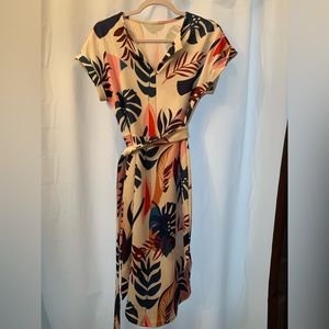 SHEIN Women’s 6 NNT tropical leaf multicolor mid length dress